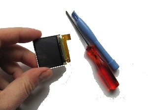 ipod nano LCD 1u2full300.jpg